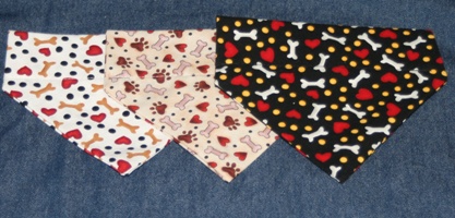 Display of 3 bandanas - Puppy Love